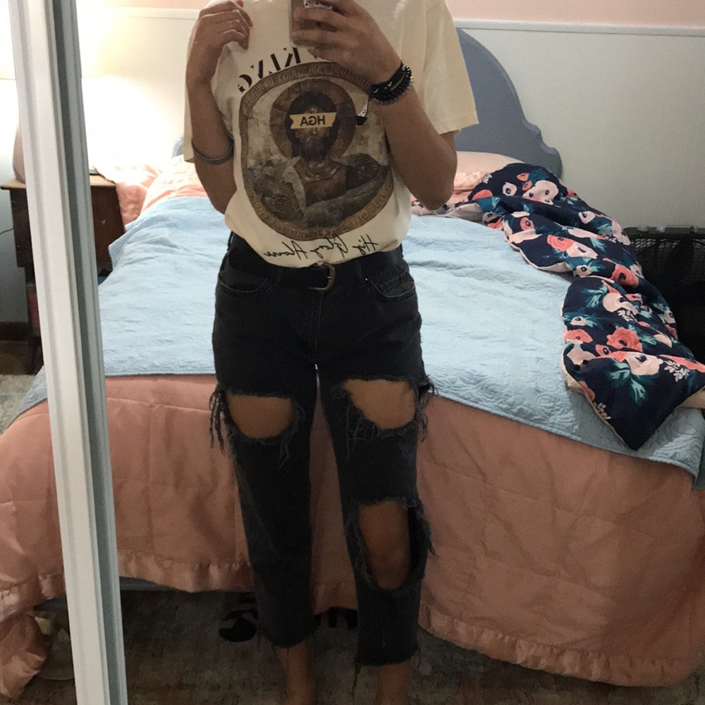 ❌SOLD❌Forever 21 Black mid-rise Mom Jeans